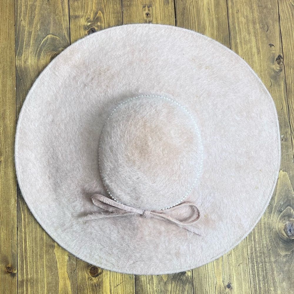 Vintage Wilshire of California 1950’s pink wide brim hat